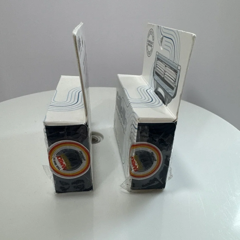 Gillette Skinguard Sensitive Razor 4 Count Blade Cartridges Refills 2 Pack Mens
